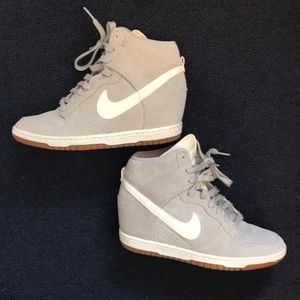 Nike dunk sky hi wedge sneaker Gray  white size 7